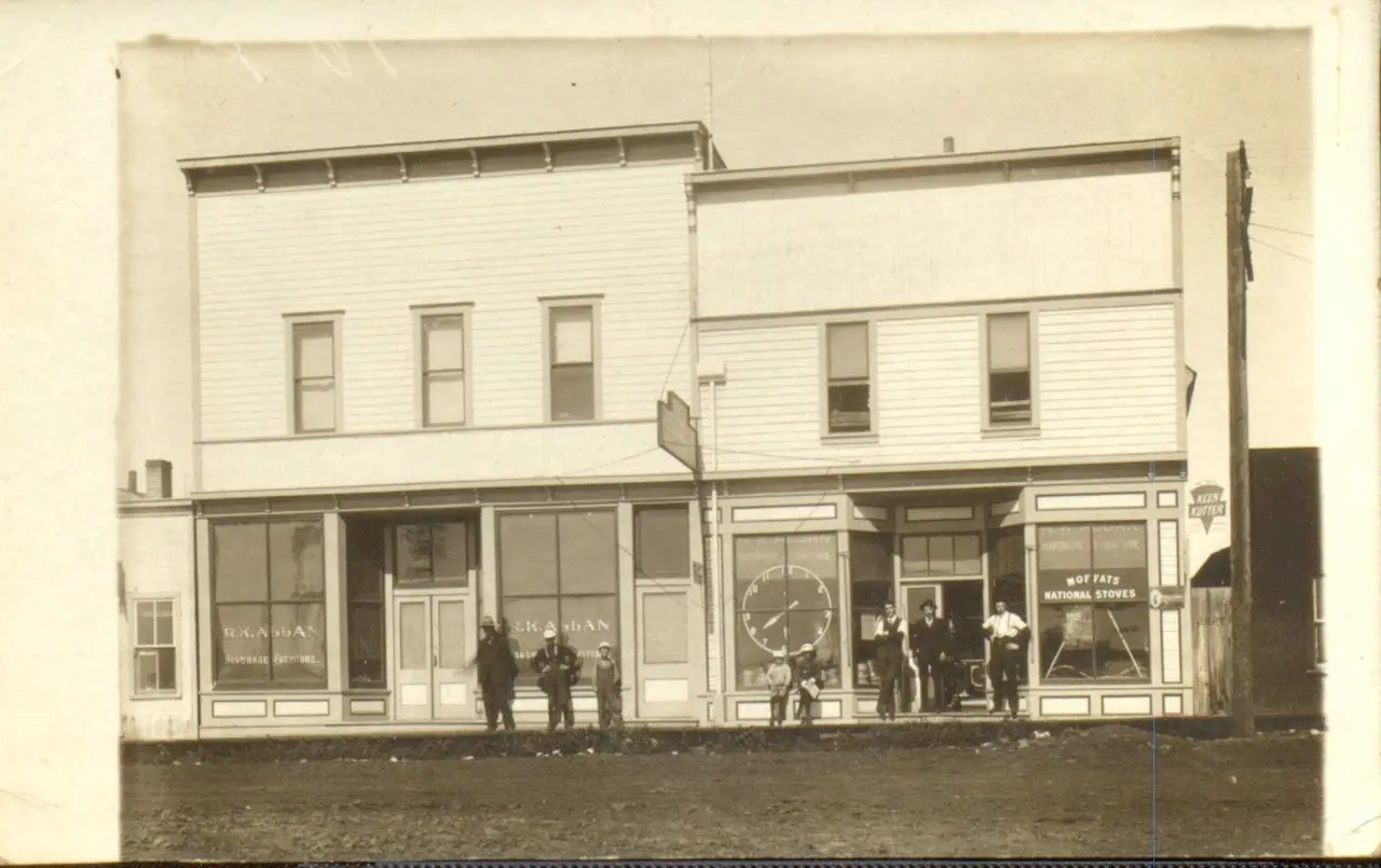 R.H. Allan Hardware and Furniture store, Alsask, about 1915